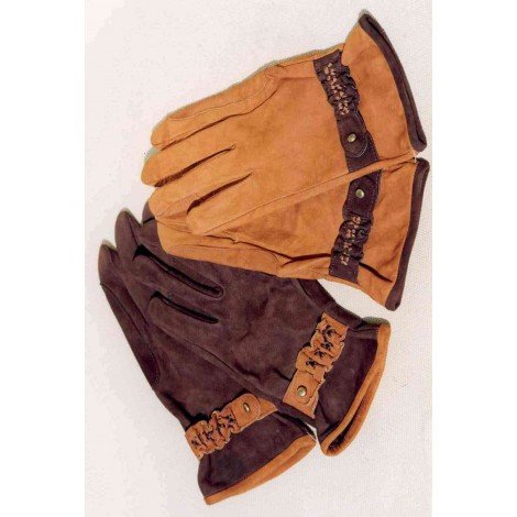 woman gloves